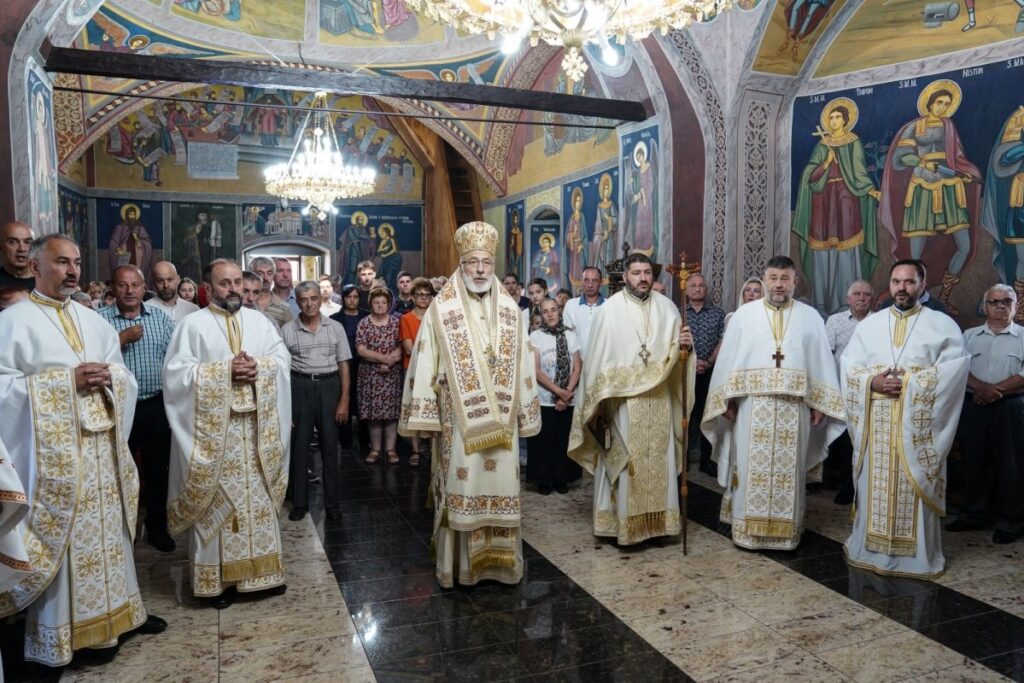 COMPLEX PAROHIAL SFINȚIT LA MOȘOAIA