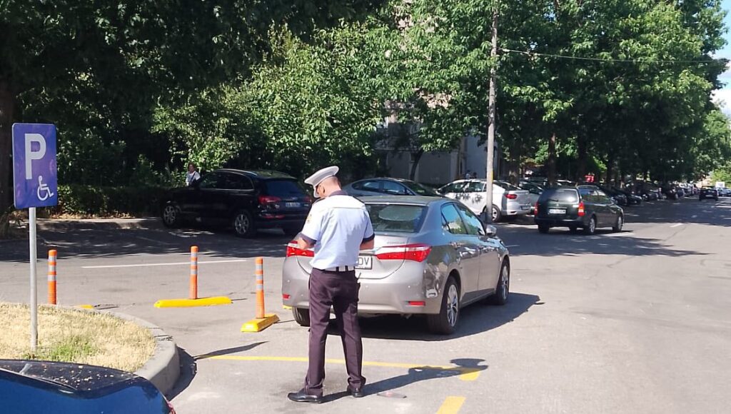 Acțiuni intensificate ale Poliției Locale, pentru creșterea siguranței și a disciplinei rutiere în municipiul Pitești!