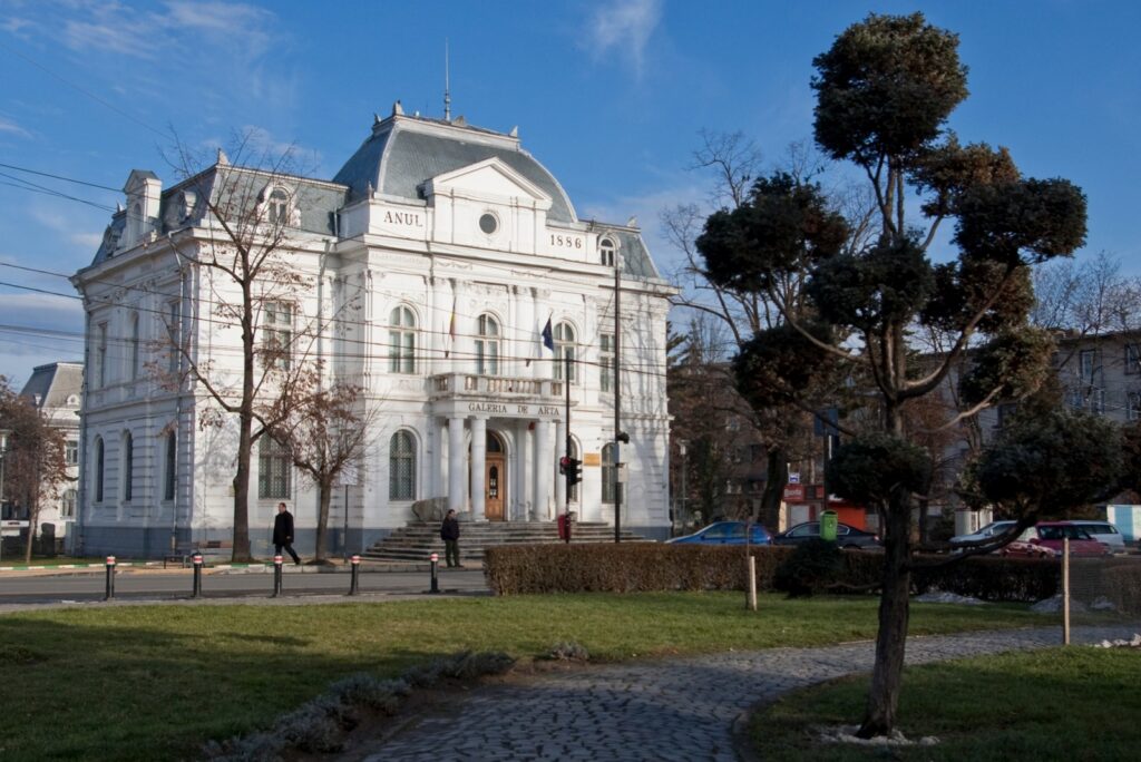 GALERIA DE ARTĂ DIN PITEȘTI, INAUGURATĂ DUPĂ RESTAURARE