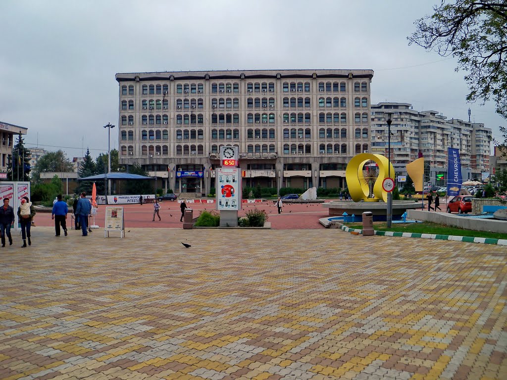 Tradiția argeșeană prinde viață în Piața Milea: „Doina Argeșului” la Toamna Piteșteană 2026