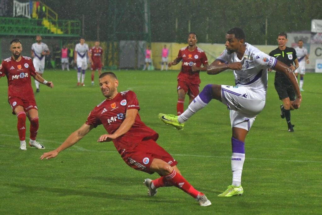 FC Argeş a „topit” Oţelul la Mioveni!