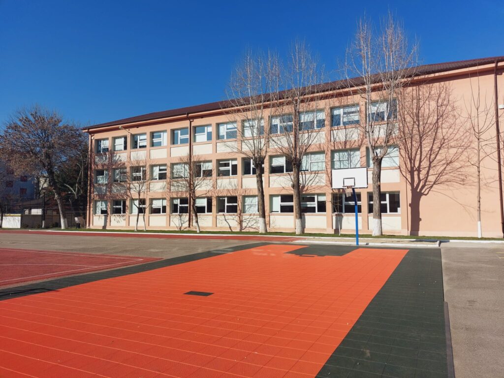 LICEUL „ION BARBU” DIN PITEȘTI APROAPE GATA DE REDESCHIDERE