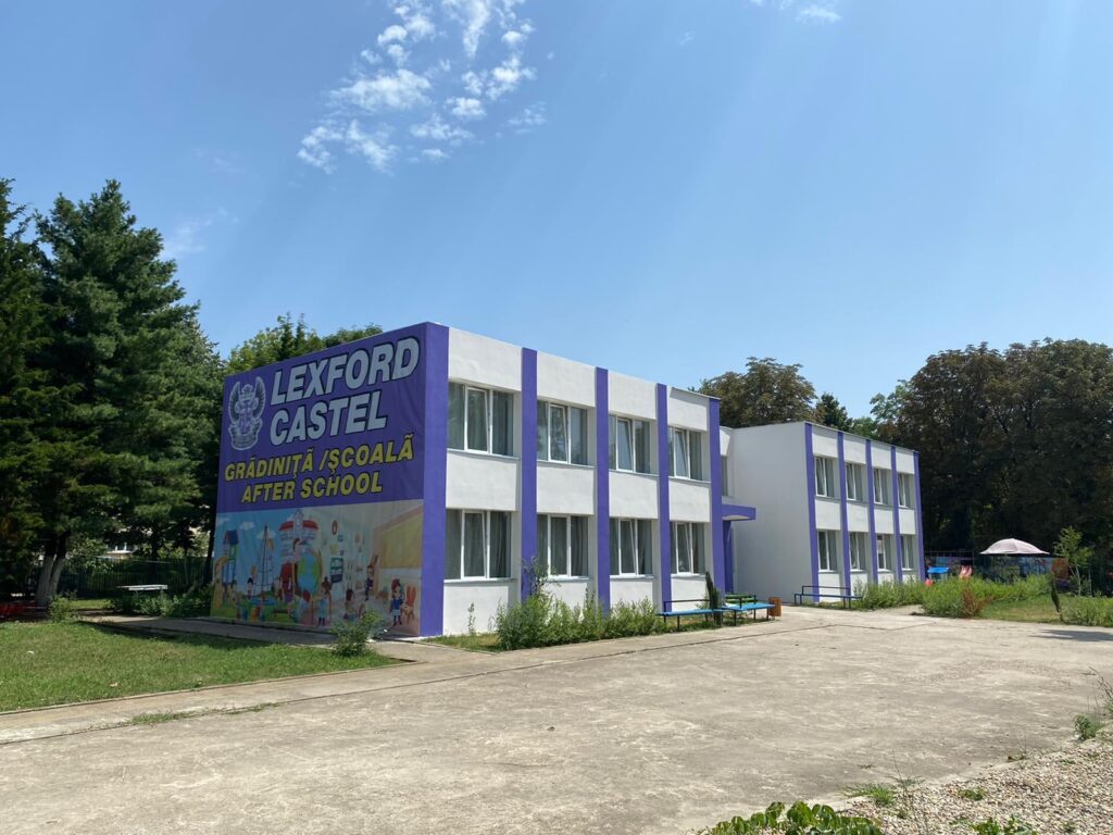 LEXFORD STEFANESTI – ÎNAPOI LA ȘCOALĂ