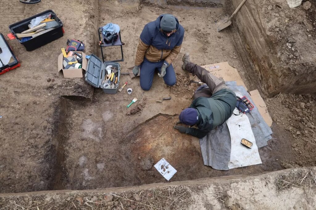 DESCOPERIRE ARHEOLOGICĂ ÎN ARGEȘ – SIT PREISTORIC CERCETAT LA CIOFRÂNGENI