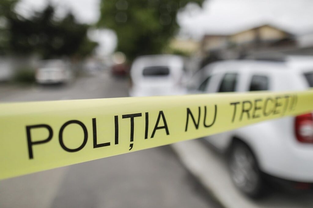 Tragedie în Mioveni! Tânăr găsit decedat într-un apartament