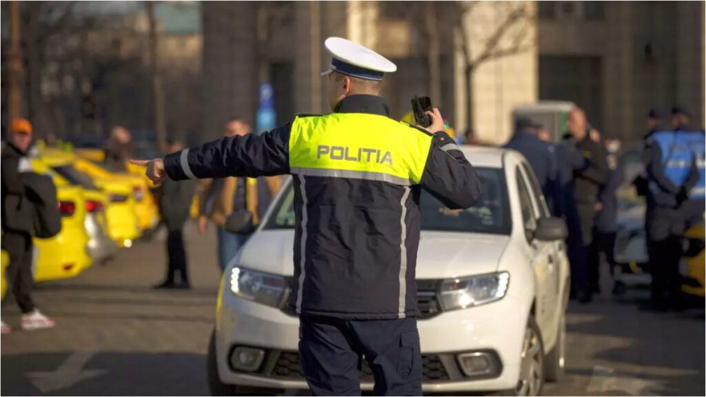 Razie pe șoselele din Argeș! Peste 450 de amenzi și 22 de permise reținute în doar 24 de ore
