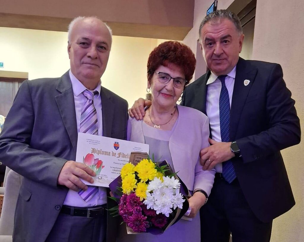Peste 100 de cupluri longevive, premiate de Primăria Pitești