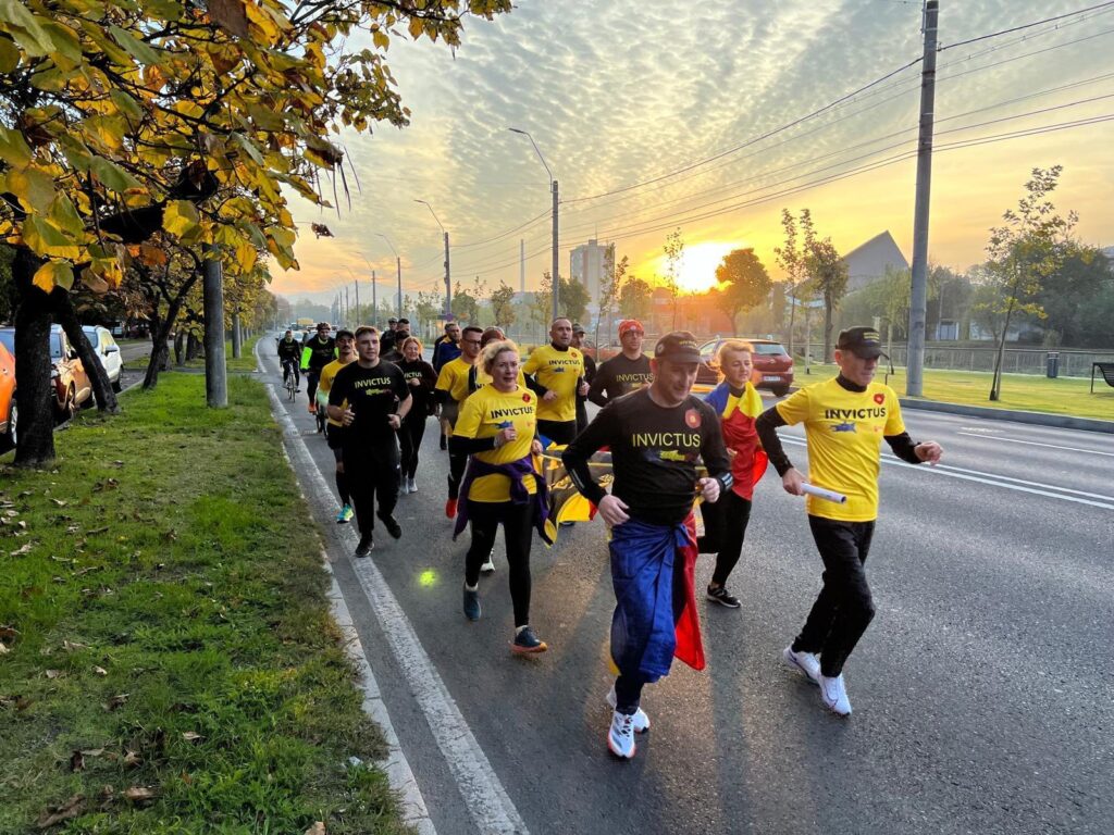 Ștafeta Veteranilor pornește la drum: un mesaj patriotic trece și prin Argeș!