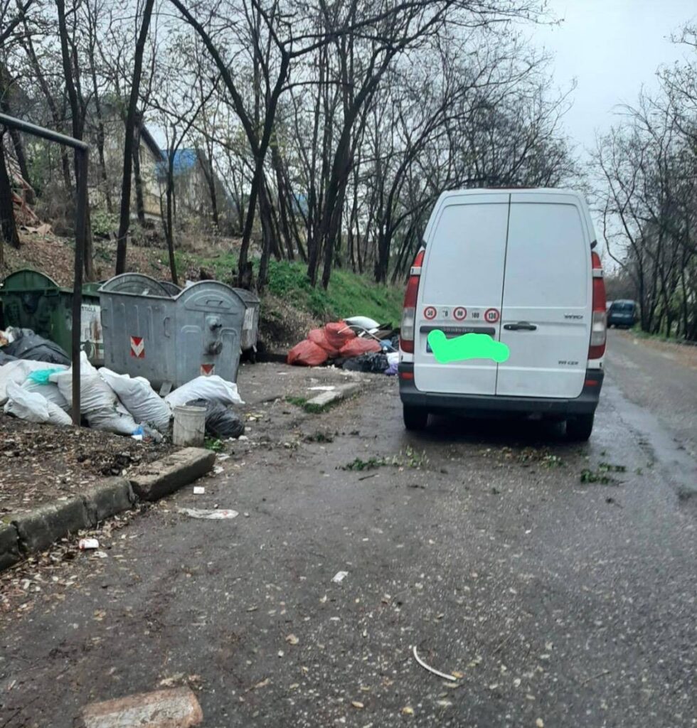 Pitești – Sancțiuni aplicate pentru depozitarea necorespunzătoare a deșeurilor