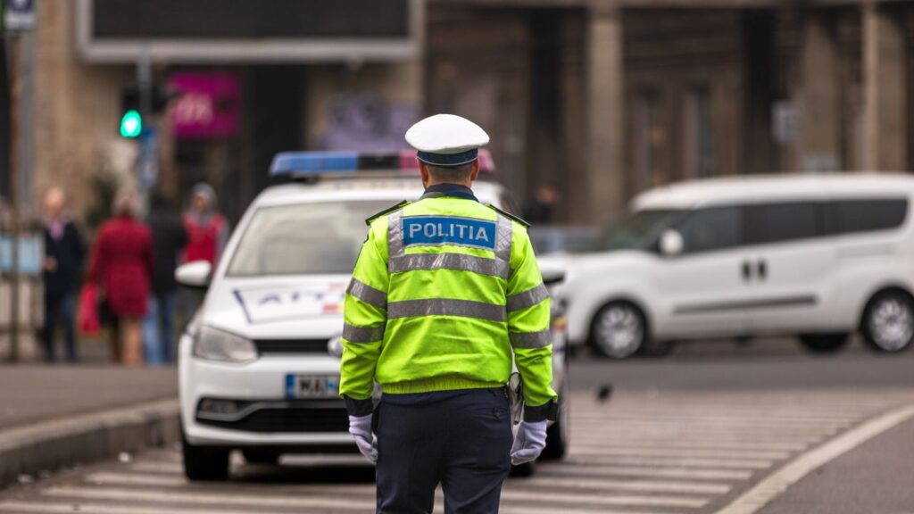 ARGEȘ – SUTE DE ȘOFERI TRAȘI PE DREAPTA