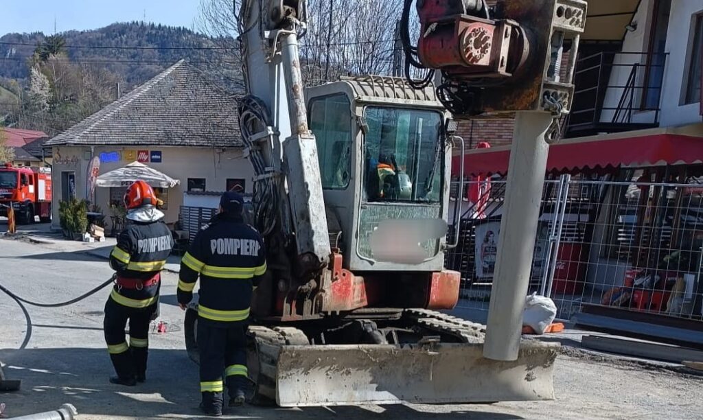 Alertă majoră la Rucăr după o avarie la conducta de gaze! 100 de oameni evacuați de urgență