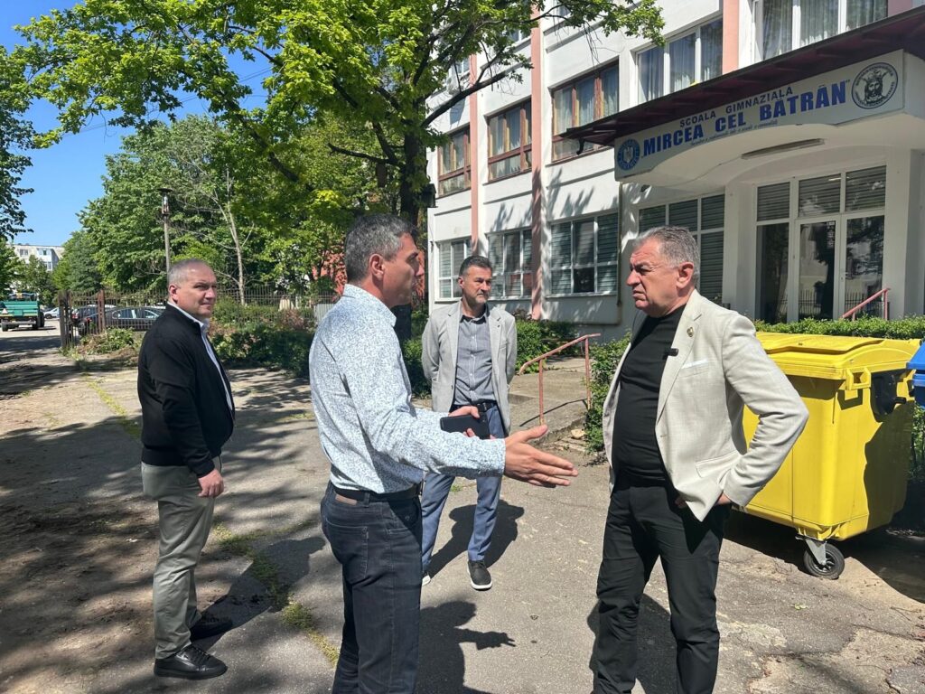 Oază de verdeață la o școală de elită din Pitești! Cristian Gentea anunță o transformare spectaculoasă în curtea instituției