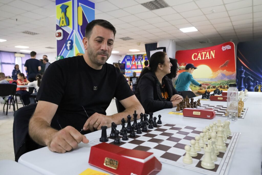 Regal al sportului minții la Zilele Piteștiului! Peste 300 de șahiști s-au înfruntat la Openul Internațional de Șah 2026