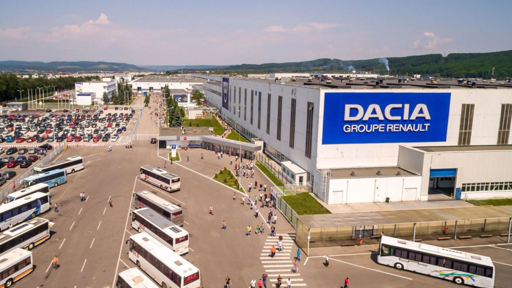 Întâlnire crucială pentru Dacia: Guvernul și uzina discută viitorul companiei