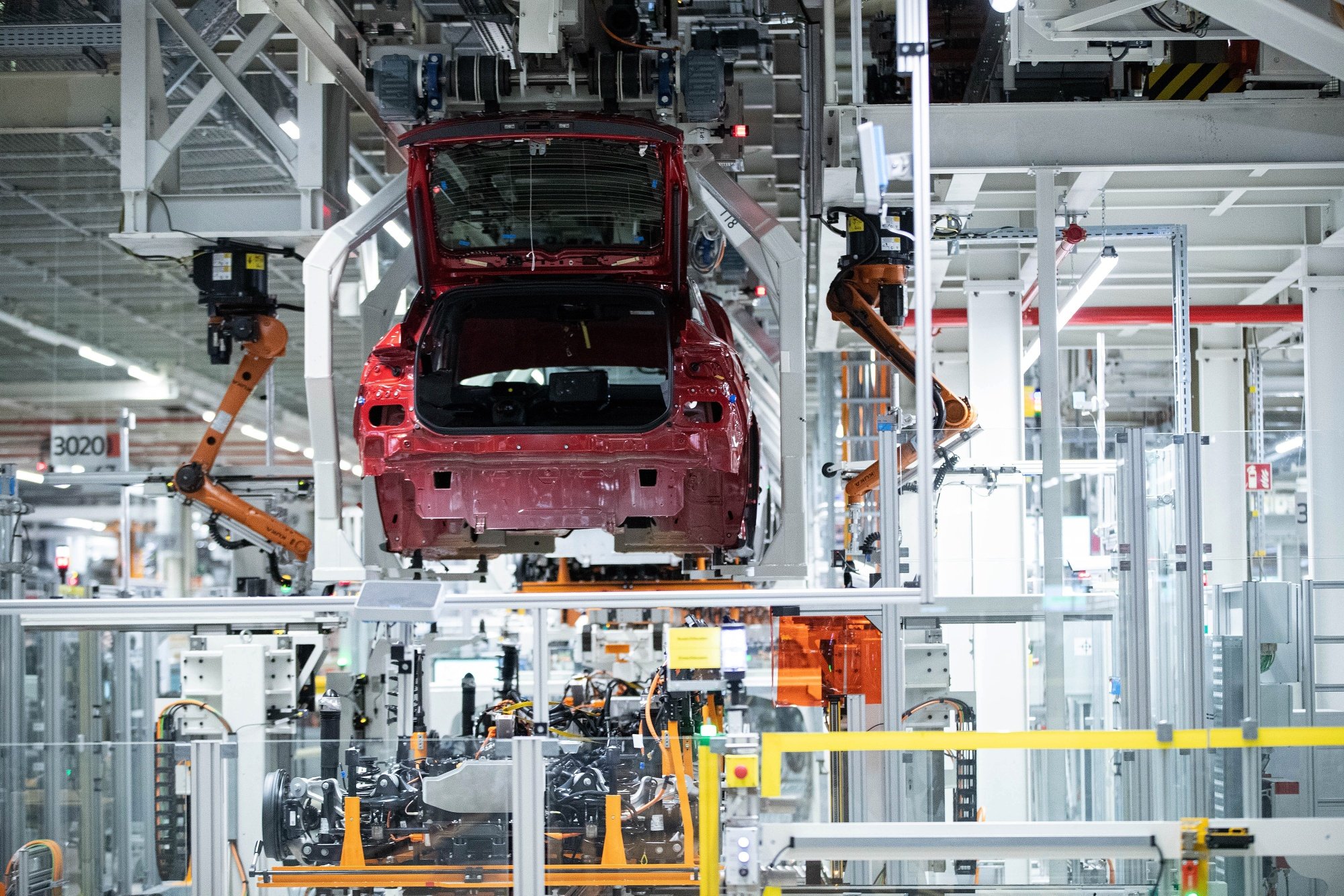 Cât de sigur este viitorul industriei auto din Argeș