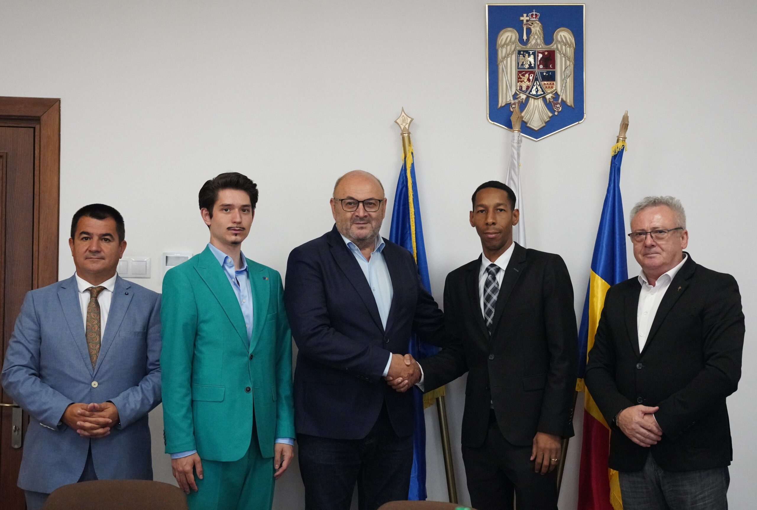 Ambasadorul Cubei în România, primit în vizită oficială de conducerea Consiliului Județean Argeș
