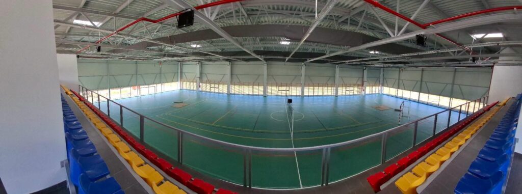Sală de sport modernă la Ciofrângeni, aproape finalizată