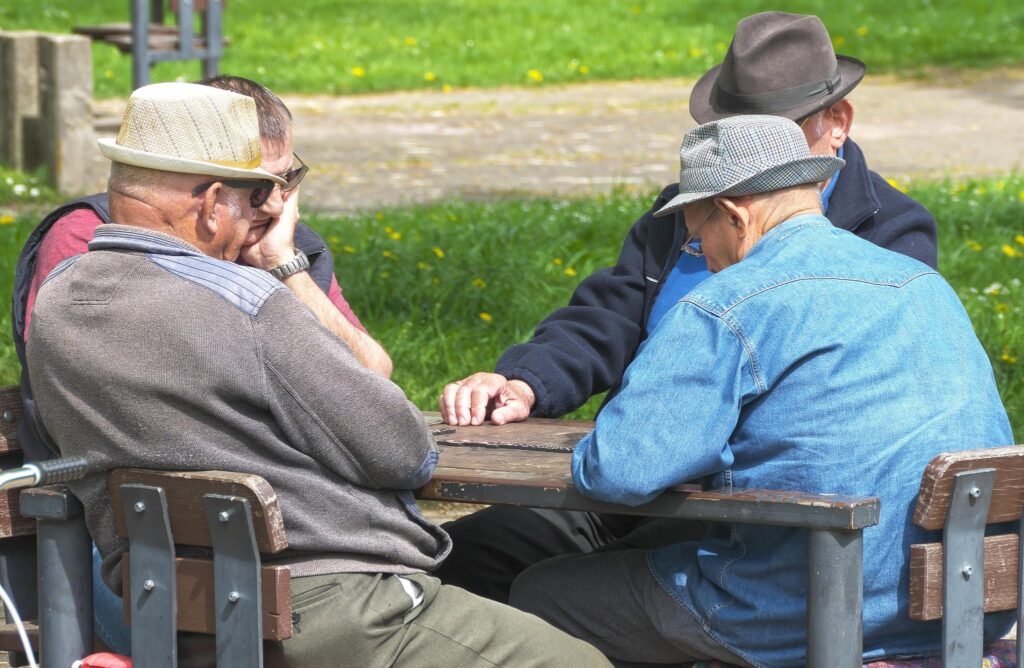Vești pentru pensionarii din Argeș: biletele balneare 2026
