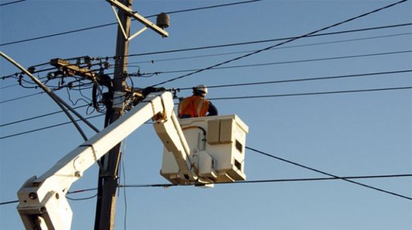 Pitești: Întreruperi programate de energie electrică în mai multe zone ale orașului