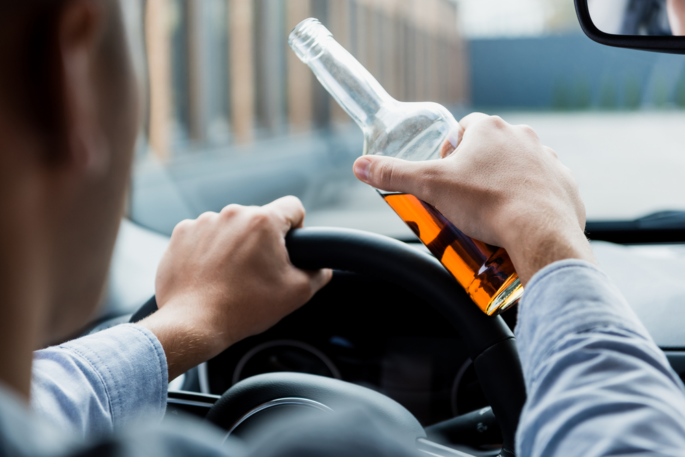 Șofer din Mioarele, privat de permis și cu dosar penal după ce a fost prins beat la volan în Câmpulung