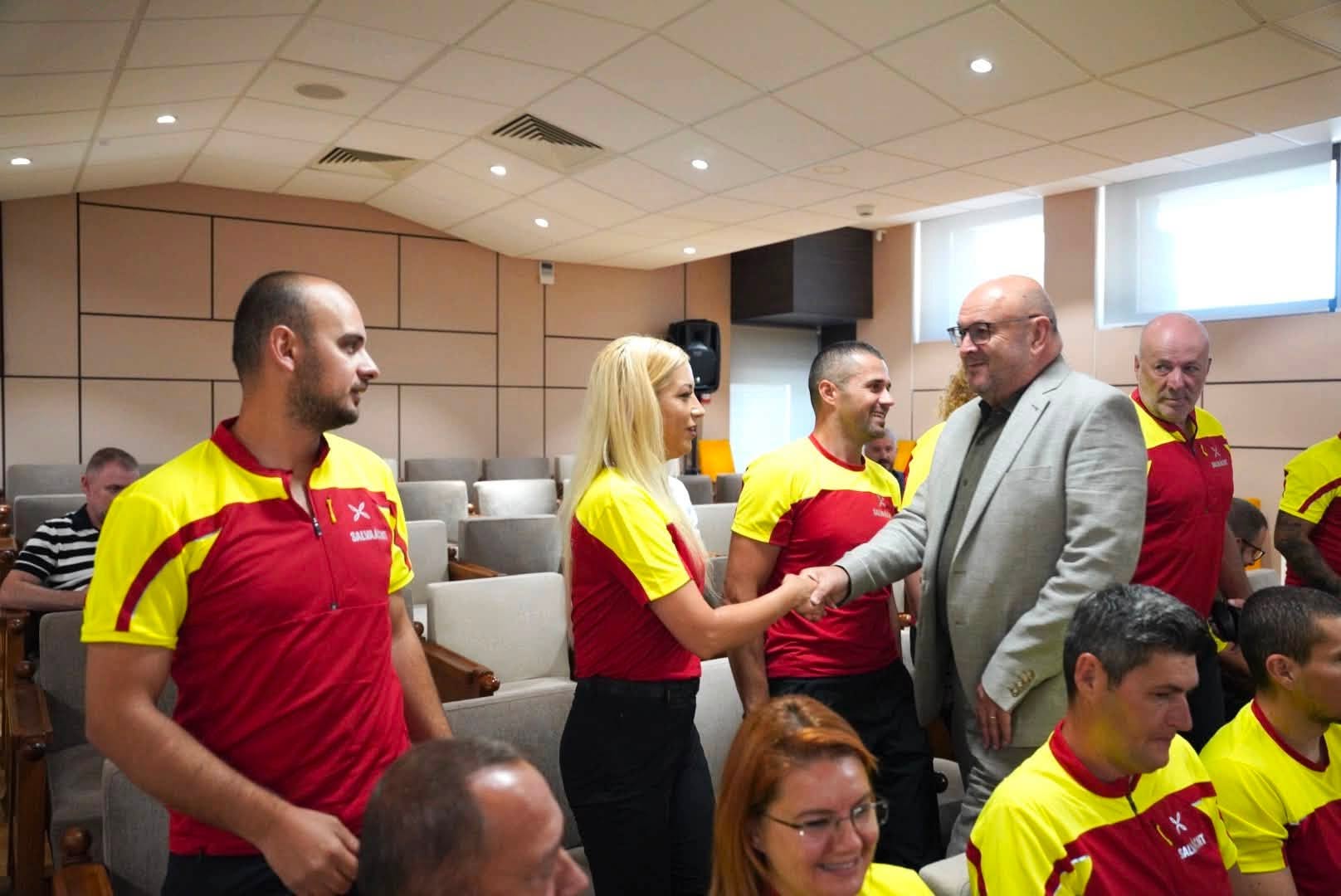 Salvamont Argeș onorat de Ziua Națională a Salvatorilor Montani: demonstrații și ateliere practice în Pitești și Câmpulung
