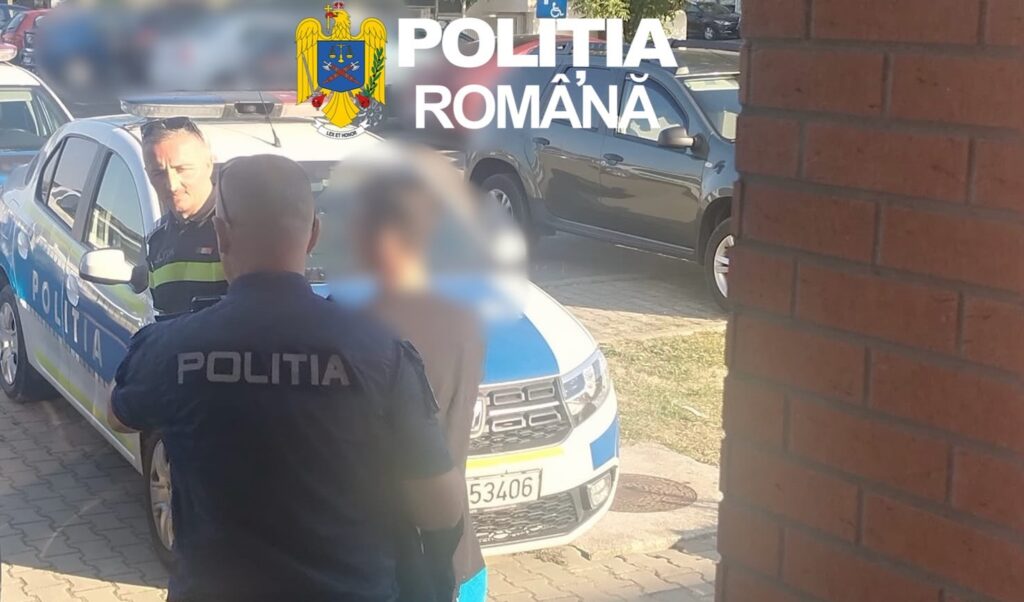 Tânăr de 26 de ani, reținut la Pitești după ce i-a furat tableta unei femei în Gară