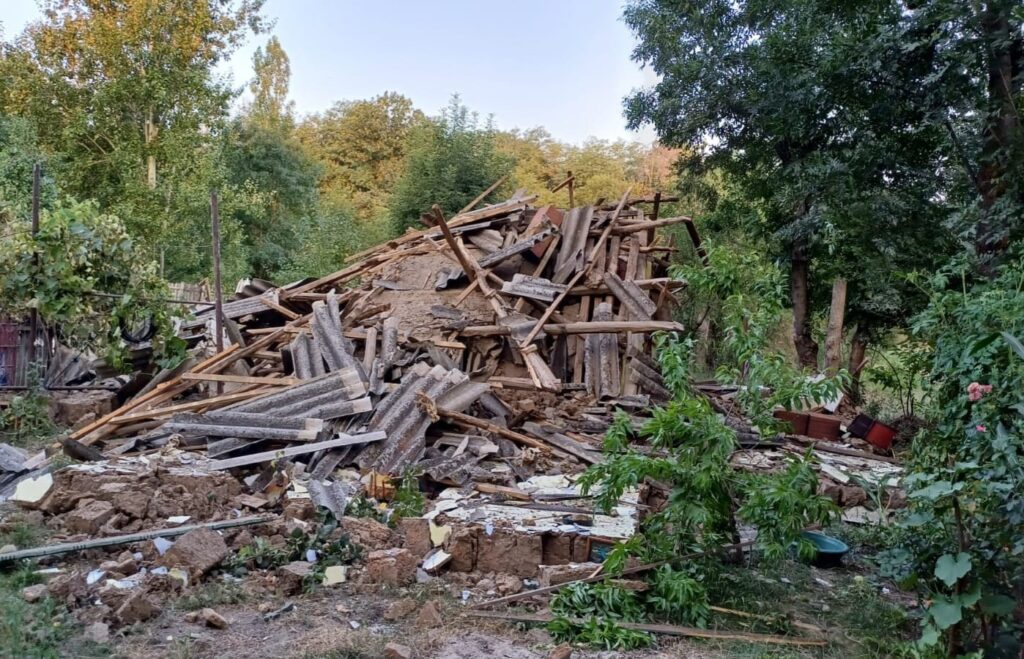 Explozie urmată de incendiu în comuna Recea! O femeie a ajuns la spital cu arsuri grave