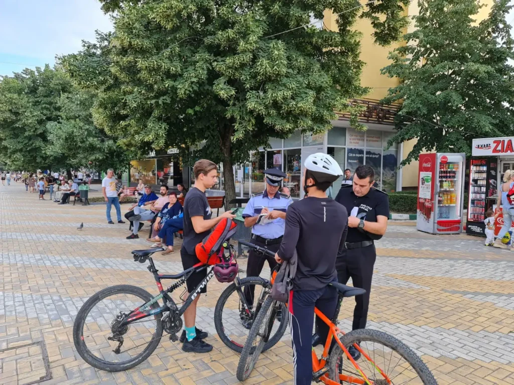 Bicicletele și trotinetele, interzise în centrul Piteștiului