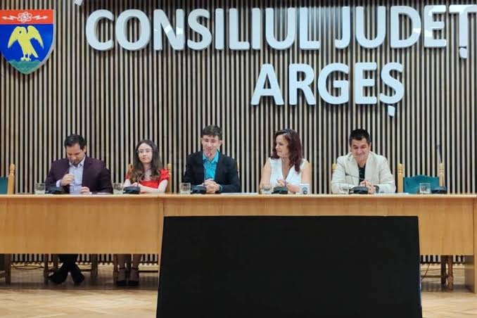 Patrimoniul muzical românesc, celebrat la Pitești! Proiectul cultural „Argeșul cântă «Ana Lugojana»” a fost lansat oficial