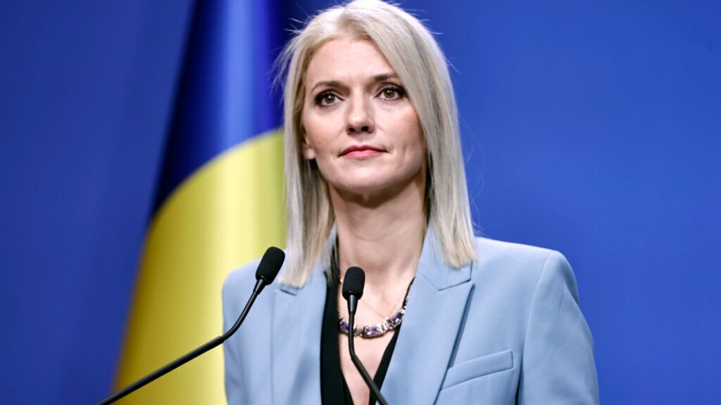 Gorghiu îl atacă pe Bolojan: „PNL a adoptat 9 dalmațieni”