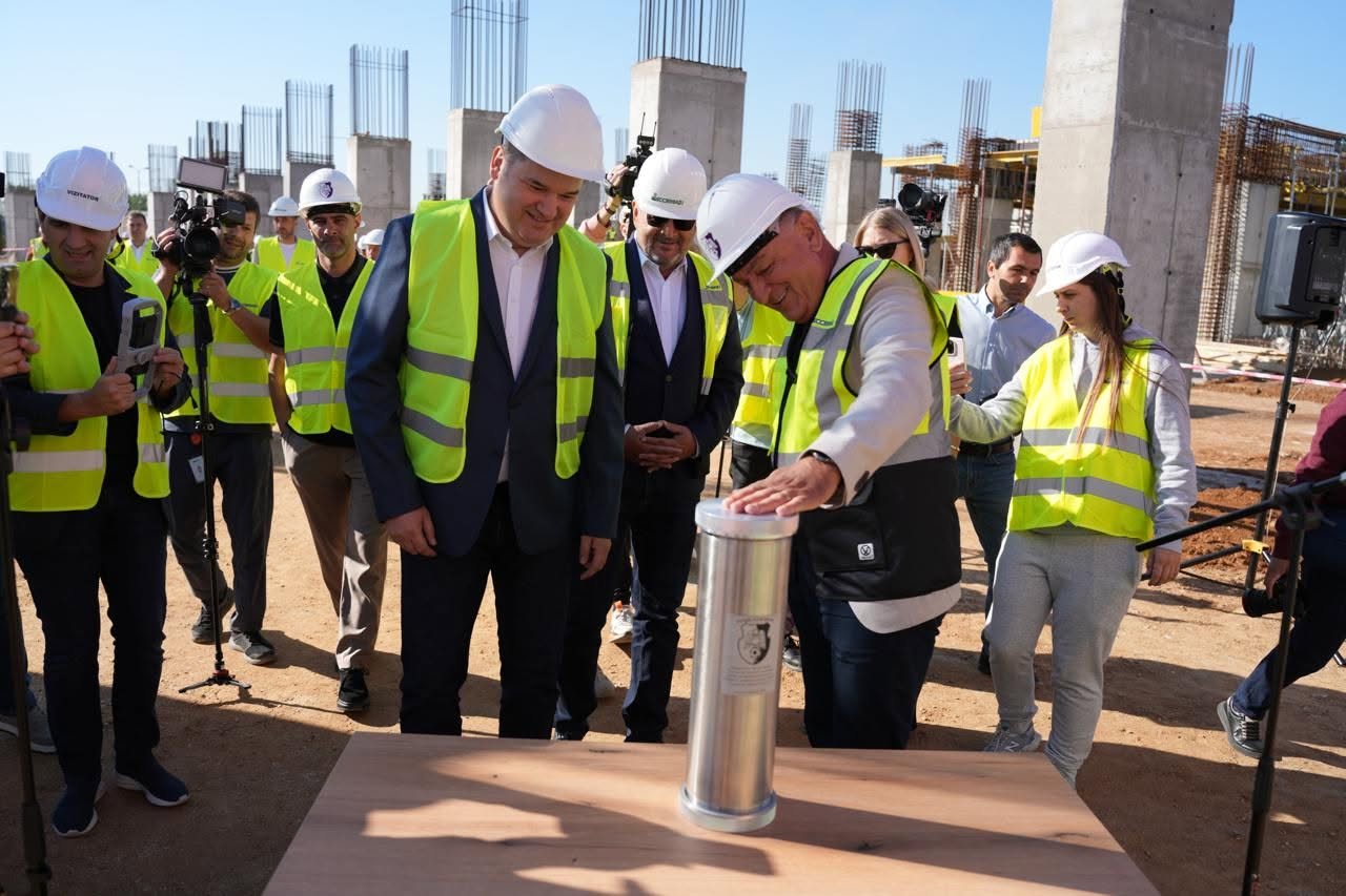 Un nou capitol pentru stadionul „Nicolae Dobrin”!