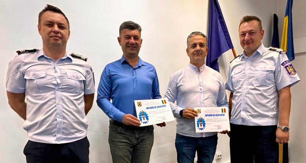 Pensionări la ISU Argeș! Doi pompieri au trecut în rezervă după ani de activitate în slujba comunității