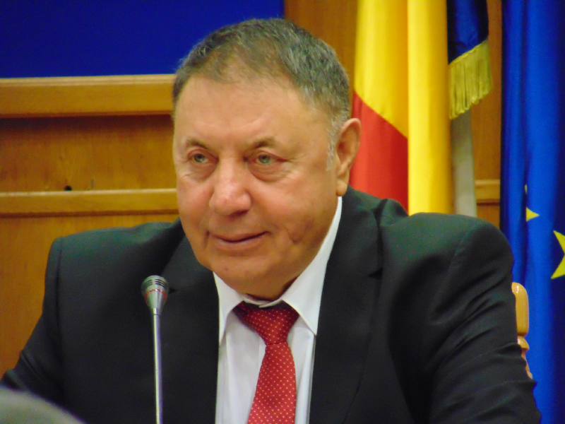 Proiectul de asfaltare din Albota, în vizorul DNA după o sesizare
