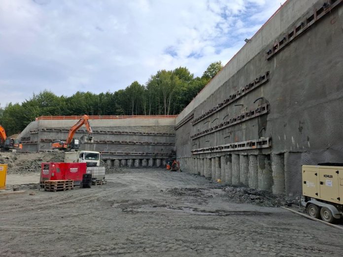 Forajul tunelului A1 Sibiu-Pitești se apropie de încheiere