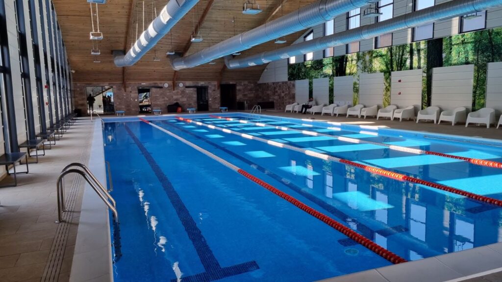 Incident dramatic la un complex sportiv din Ștefănești! Un copil de 10 ani a rămas fără un deget în urma unui accident teribil
