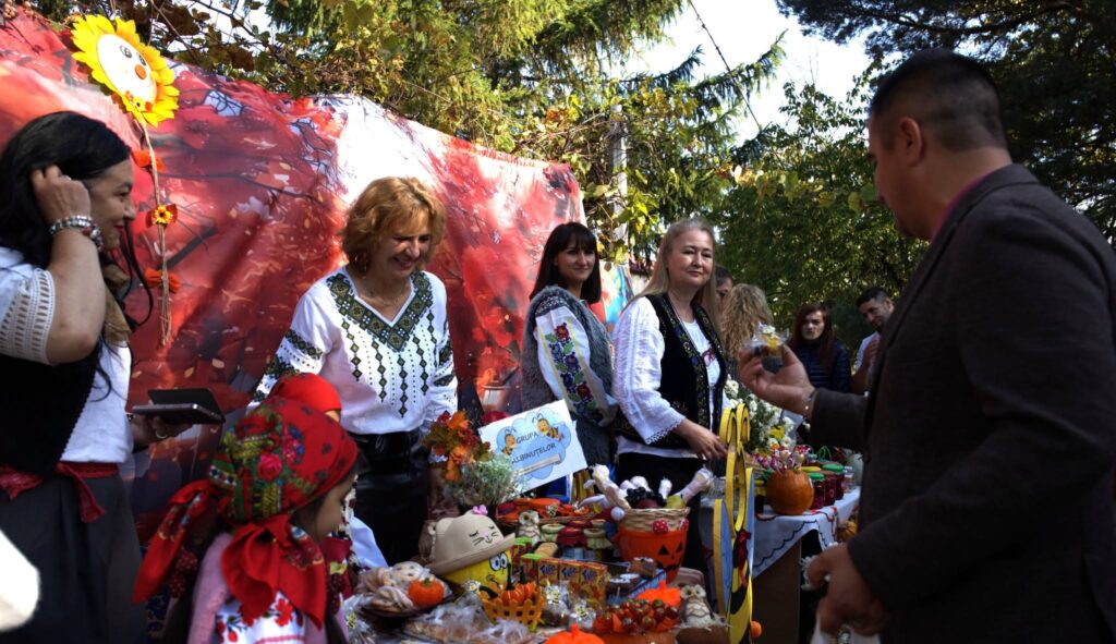 Târgul Toamnei la Grădinița Specială „Sfânta Elena” din Pitești