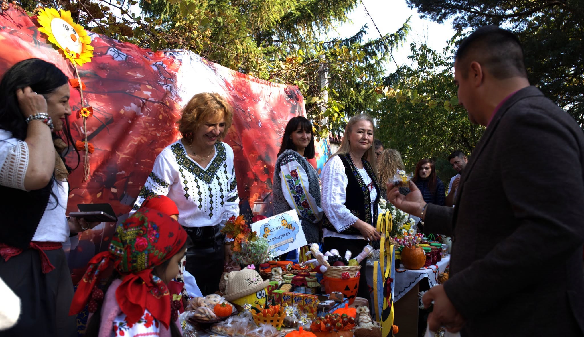 Grădinița Specială „Sfânta Elena” din Pitești: O Sărbătoare a Toamnei